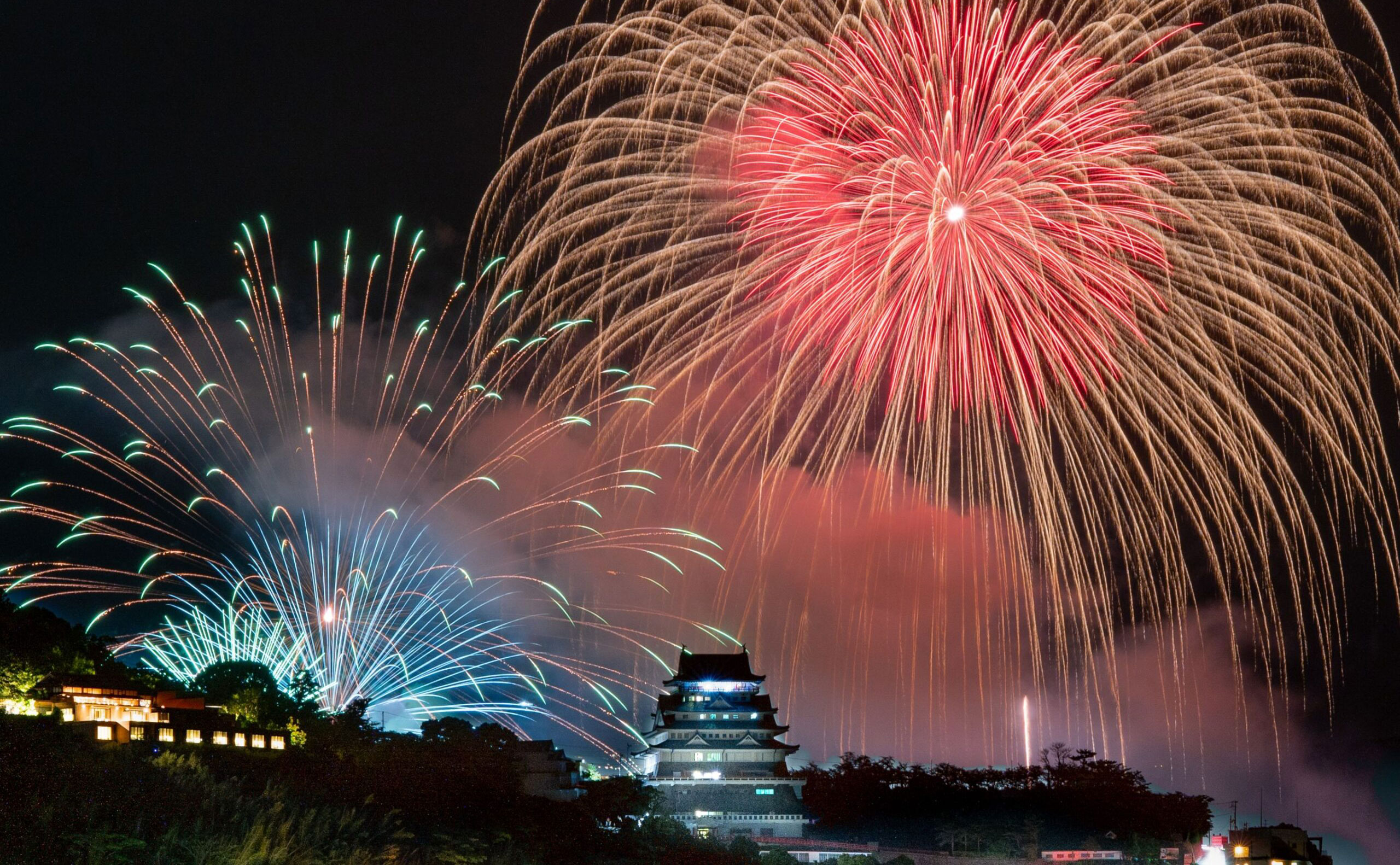 熱海海上花火大会 サードステージ