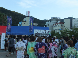 0826yukatacon01_20120828081929.jpg