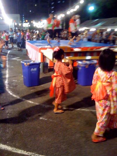 ふるさと祭り盆踊り大会景　